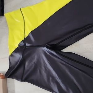 Zyia Metallic Leggins